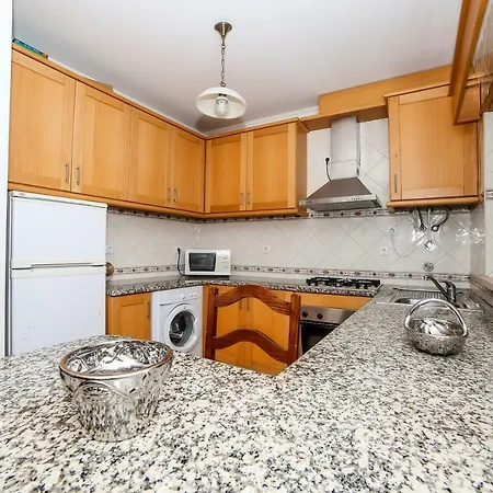 Quebra-mar * נאזרה