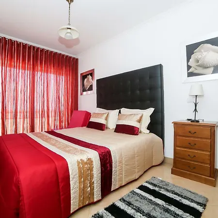 Quebra-mar נאזרה